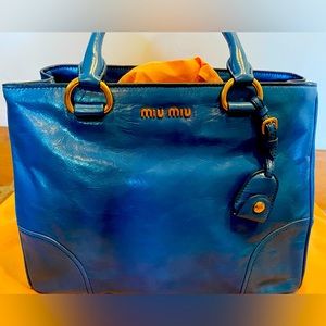 Brand new Miu Miu tote bag with shoulder strap